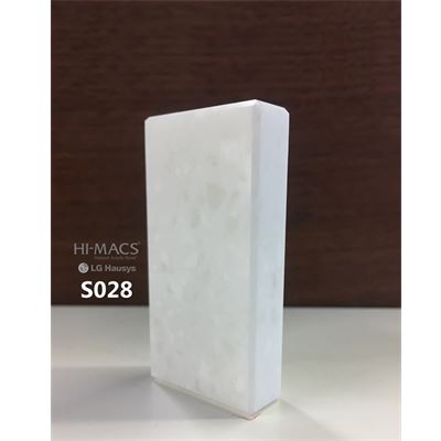 S028 Alpine White